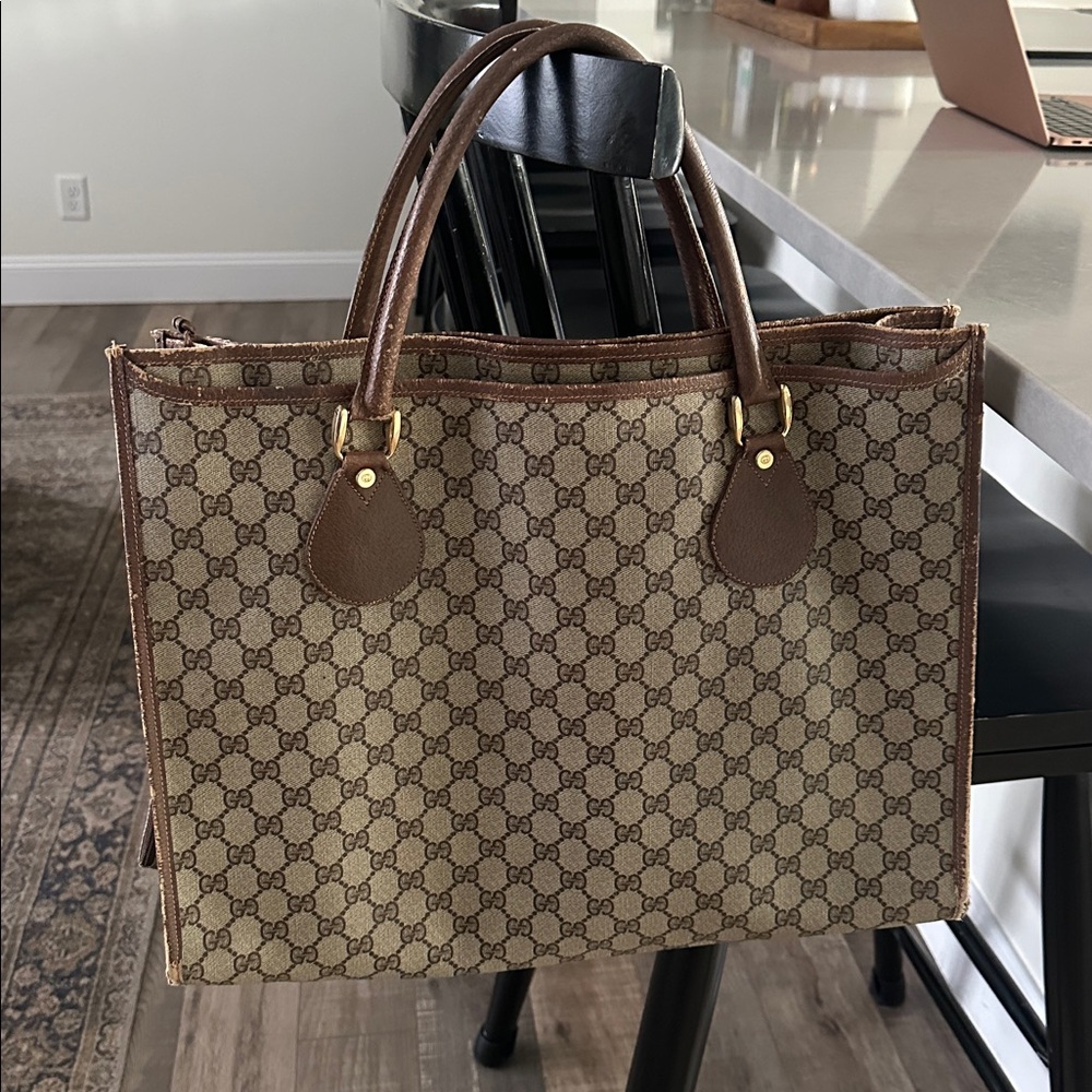 RARE Vintage GUCCI monogram large tote bag
1980s with coin purse - Picture 9 of 16